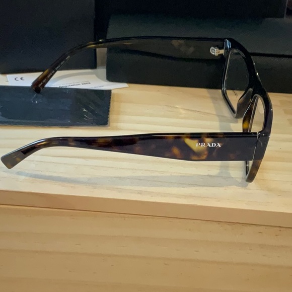 PRADA EYEGLASSES - Picture 4 of 10